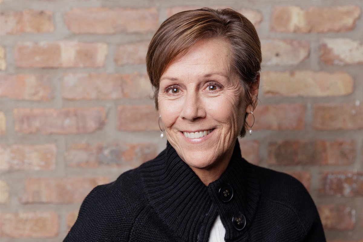 Anne Hagerty - Horizontal Resize